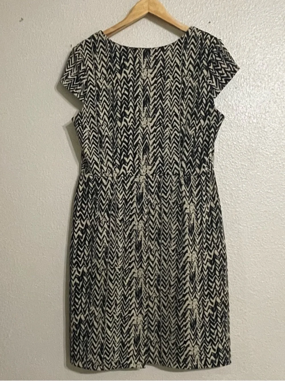 Olivia‎ Matthews Chevron Midi Dress Vintage